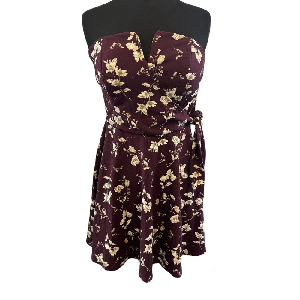 Francesca's Collections Strapless Floral Midi Dress in Burgundy and Cream
